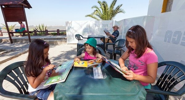 biblioteca_estival_da_praia_do_rosario