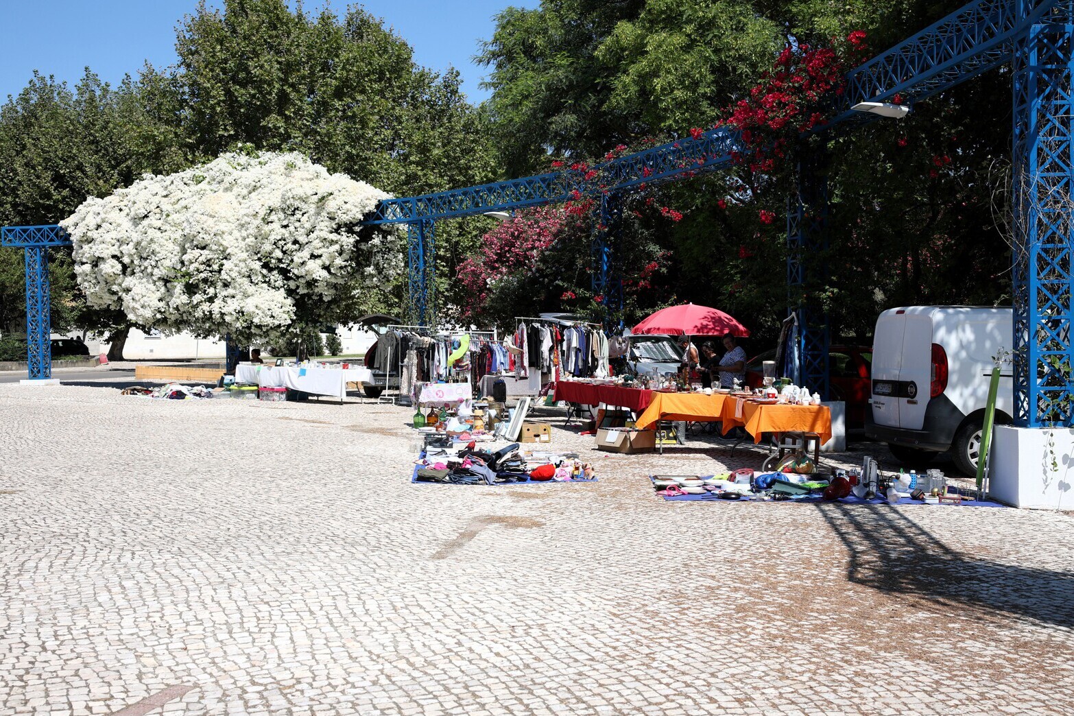 Feira Abra a Bagageira na Baixa da Banheira