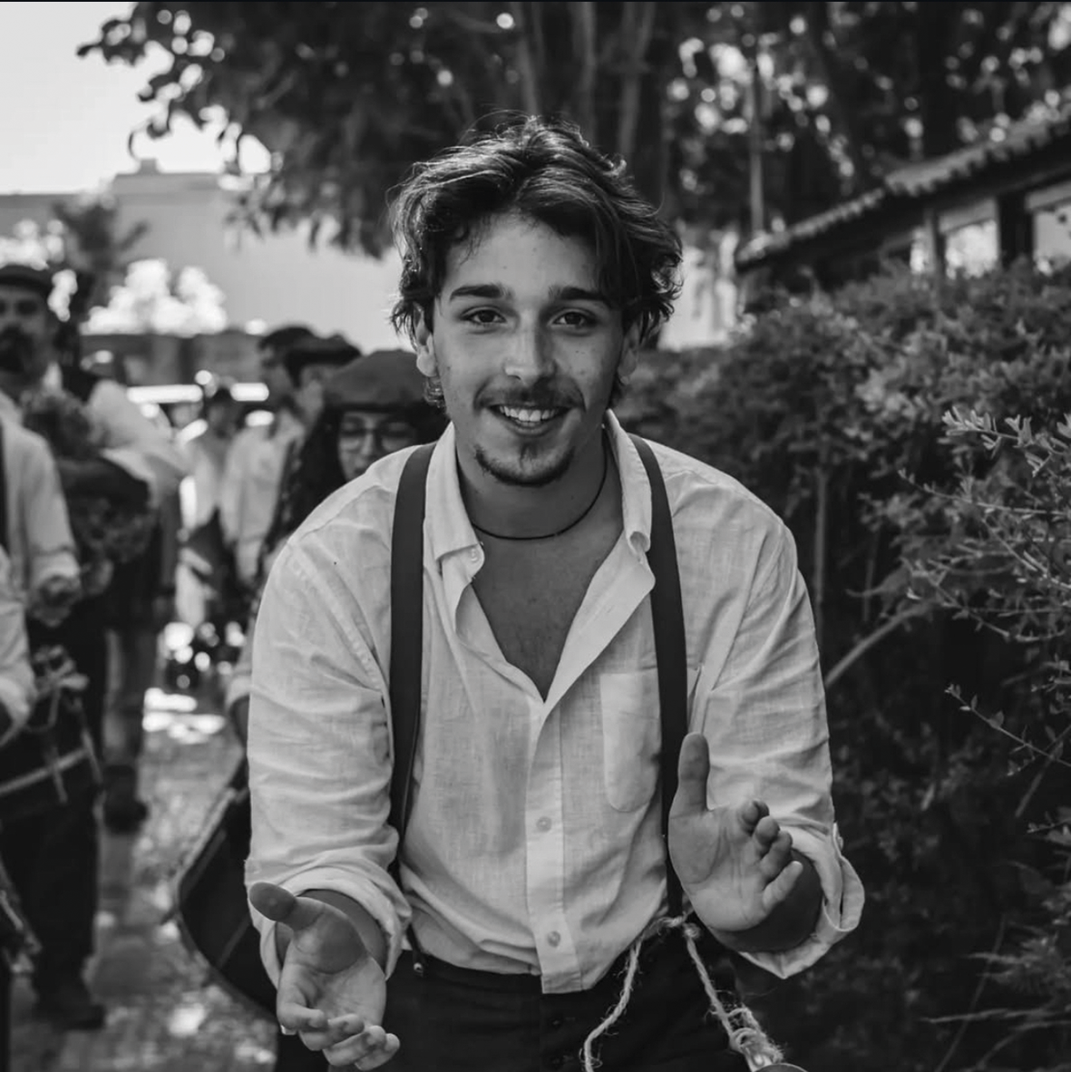 Música: Rodrigo Augusto Convida