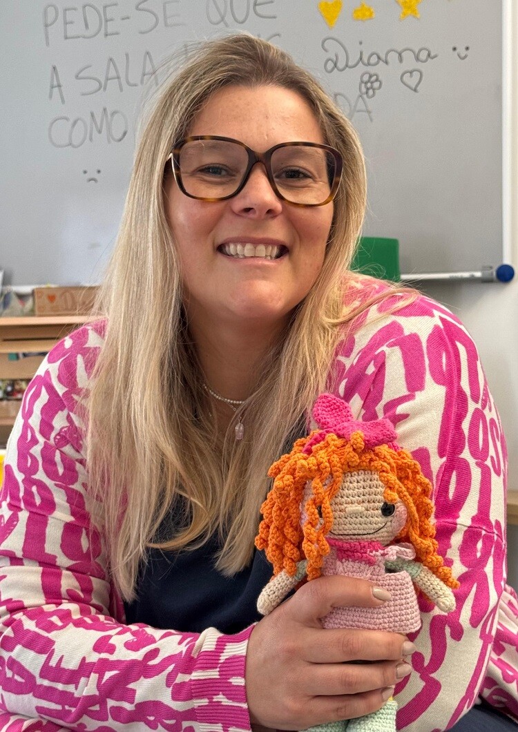 Hora do Conto:  Apresentação do Livro “Xica – Quando Estou Meio Lá”, com Margarida Proença