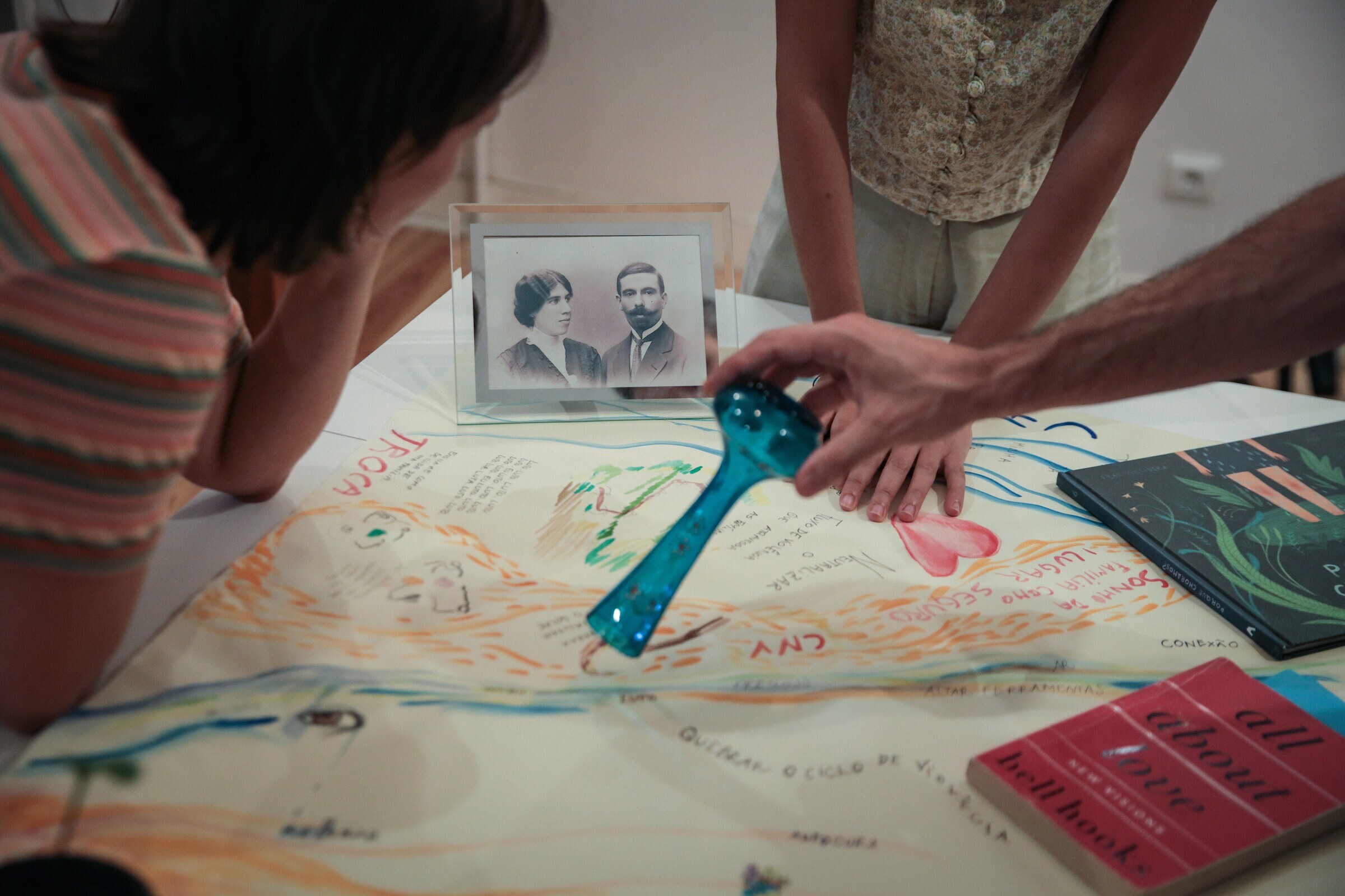 Performance: Quando os Anjos Falam de Amor 