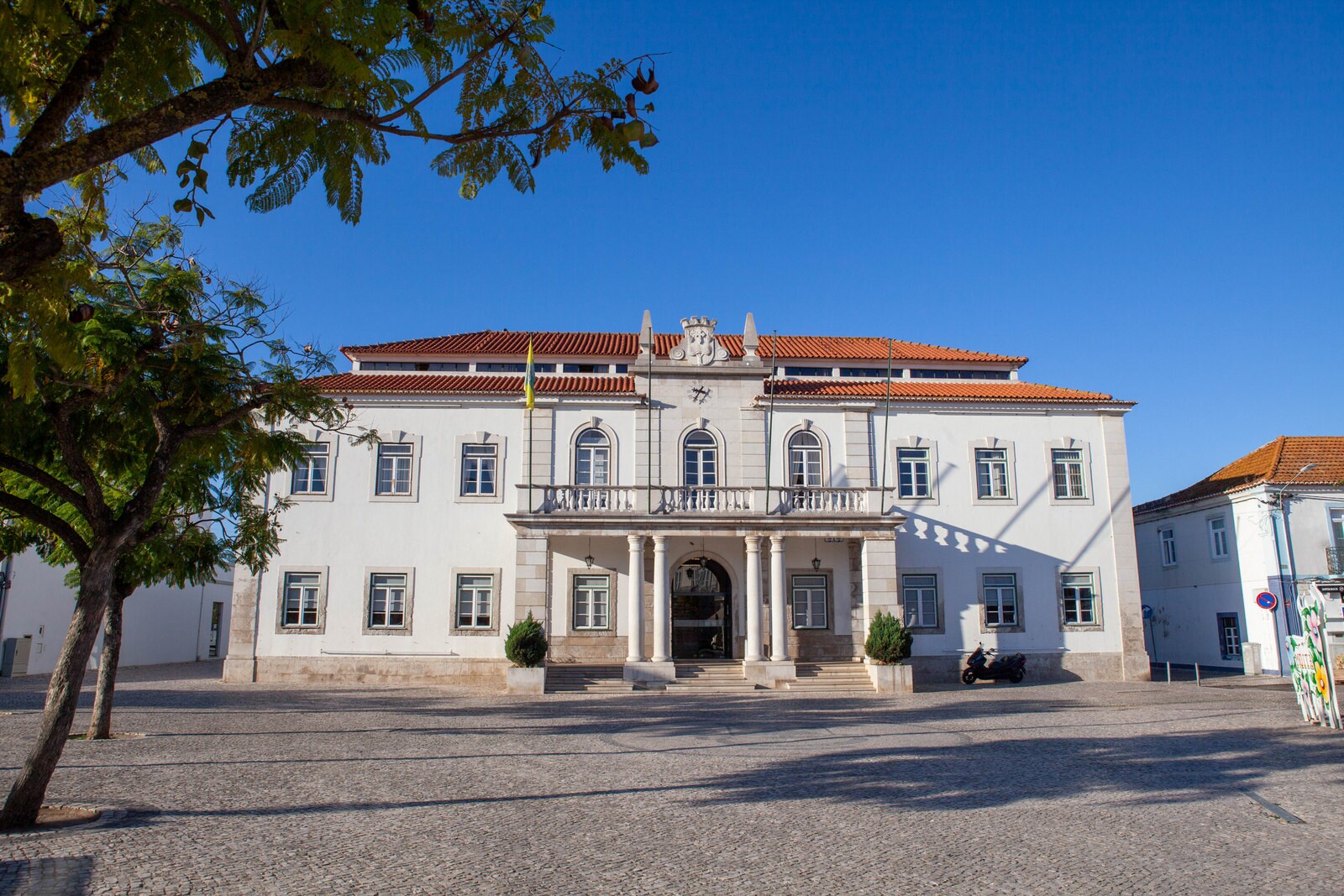 Requalificação do Largo da Misericórdia em Alhos Vedros