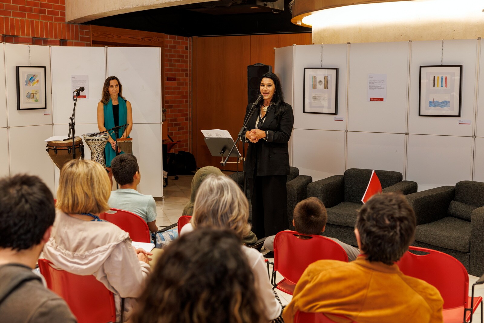 «PAND3MIA, Uma História a 6 Mãos»