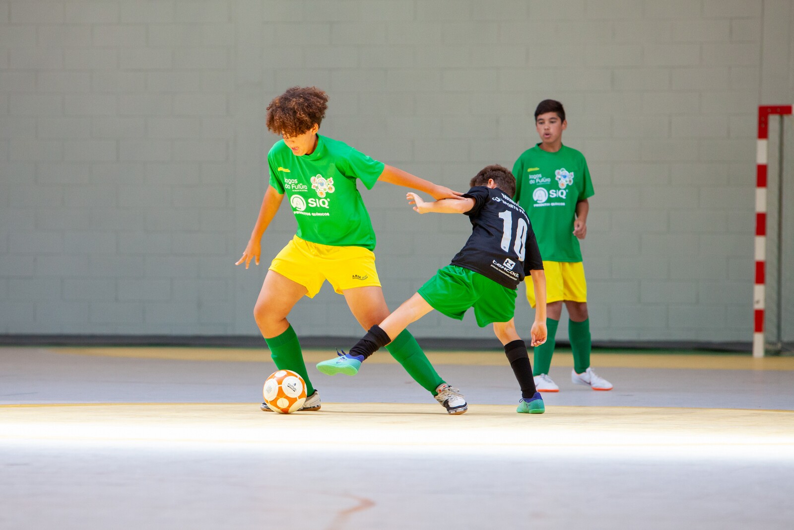 Futsal, basquetebol e atletismo em destaque!