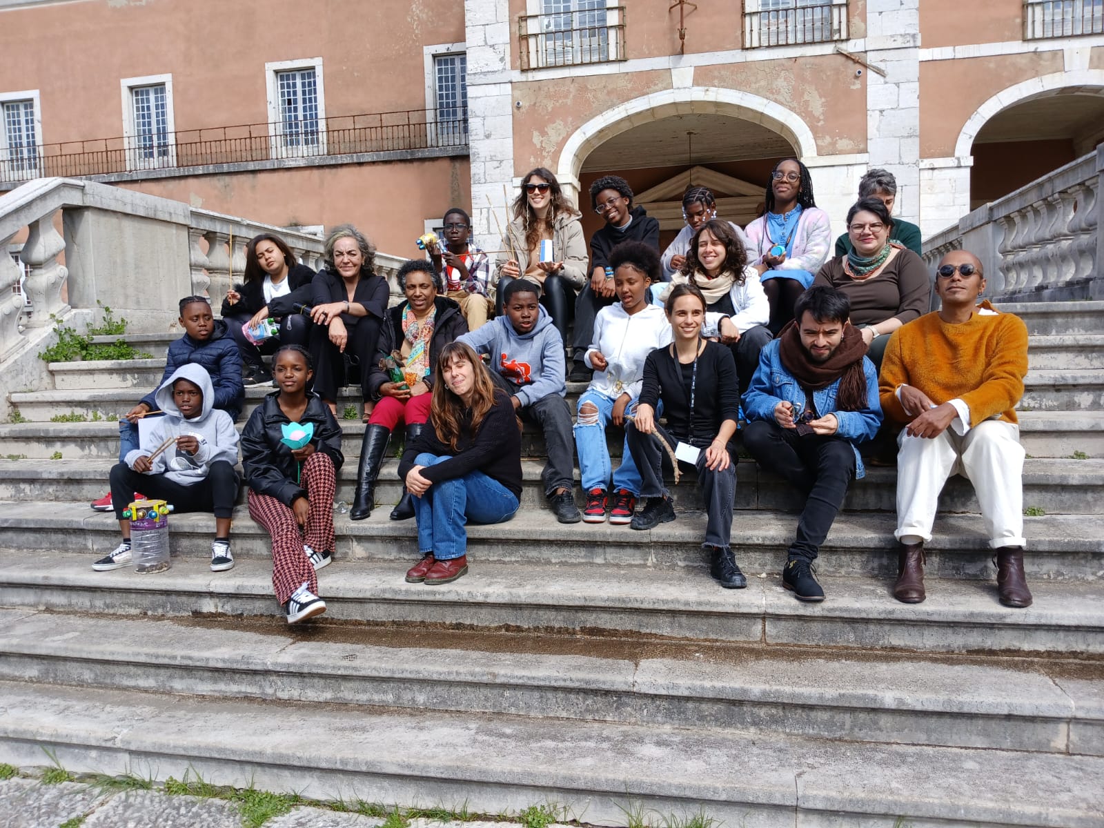 Alunos da EB Vale da Amoreira reinterpretaram património colonial em experiência única