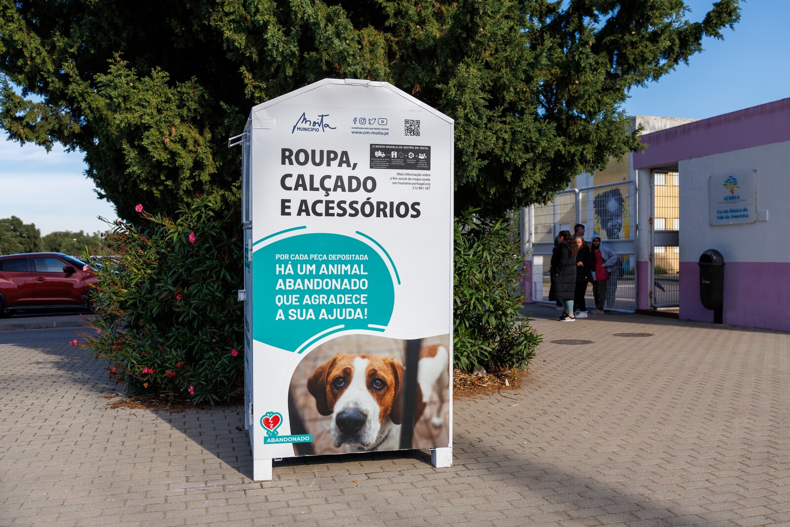 Sabe onde depositar os seus têxteis usados?