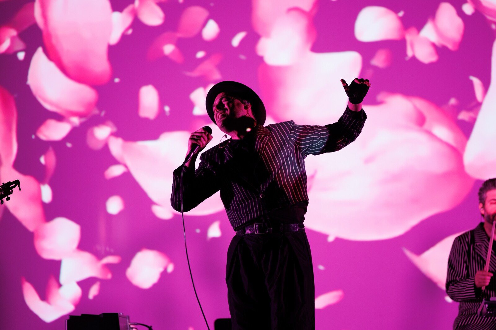 Fingertips brilharam em dose dupla