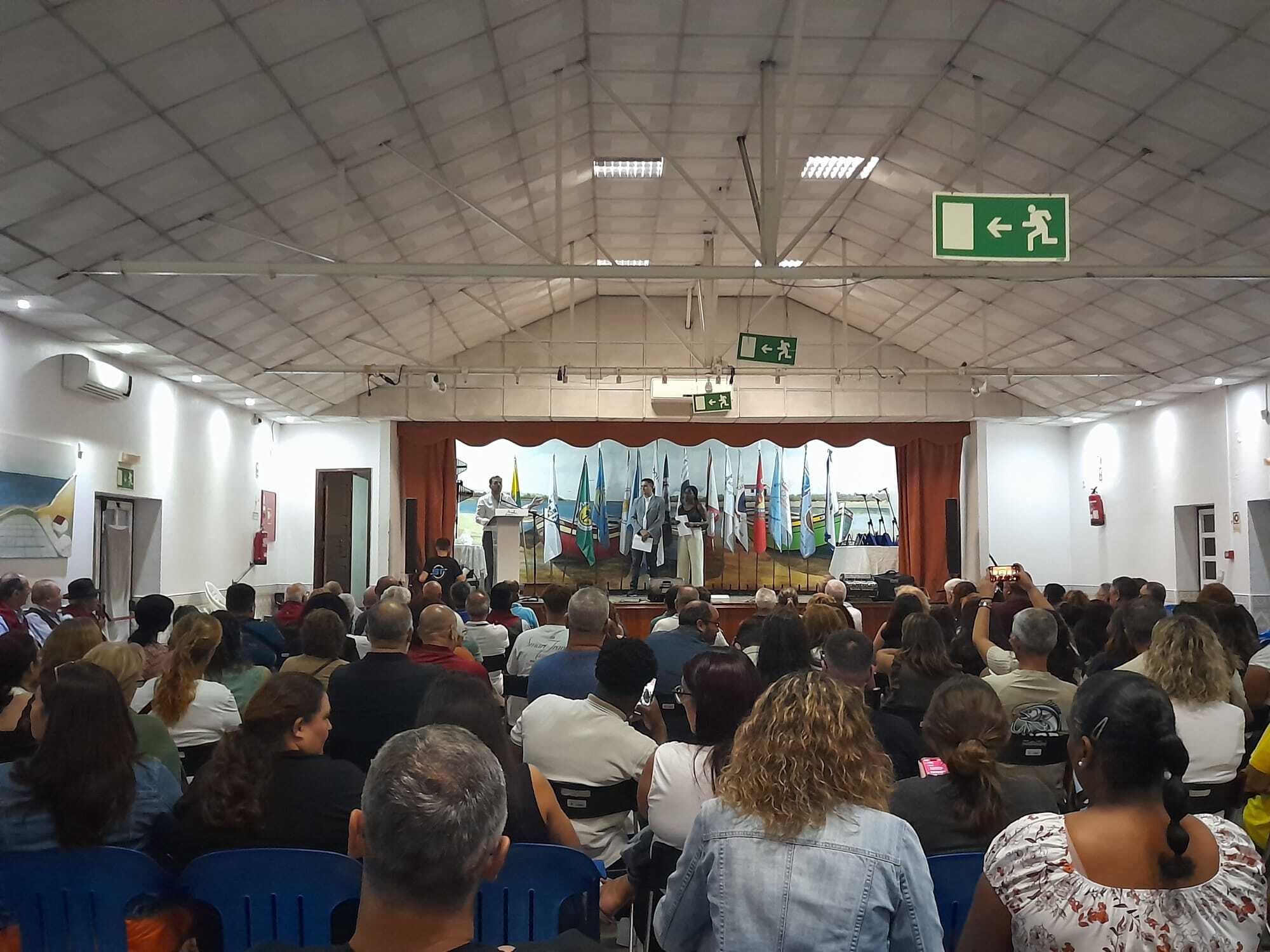Gala homenageia trabalho das associações