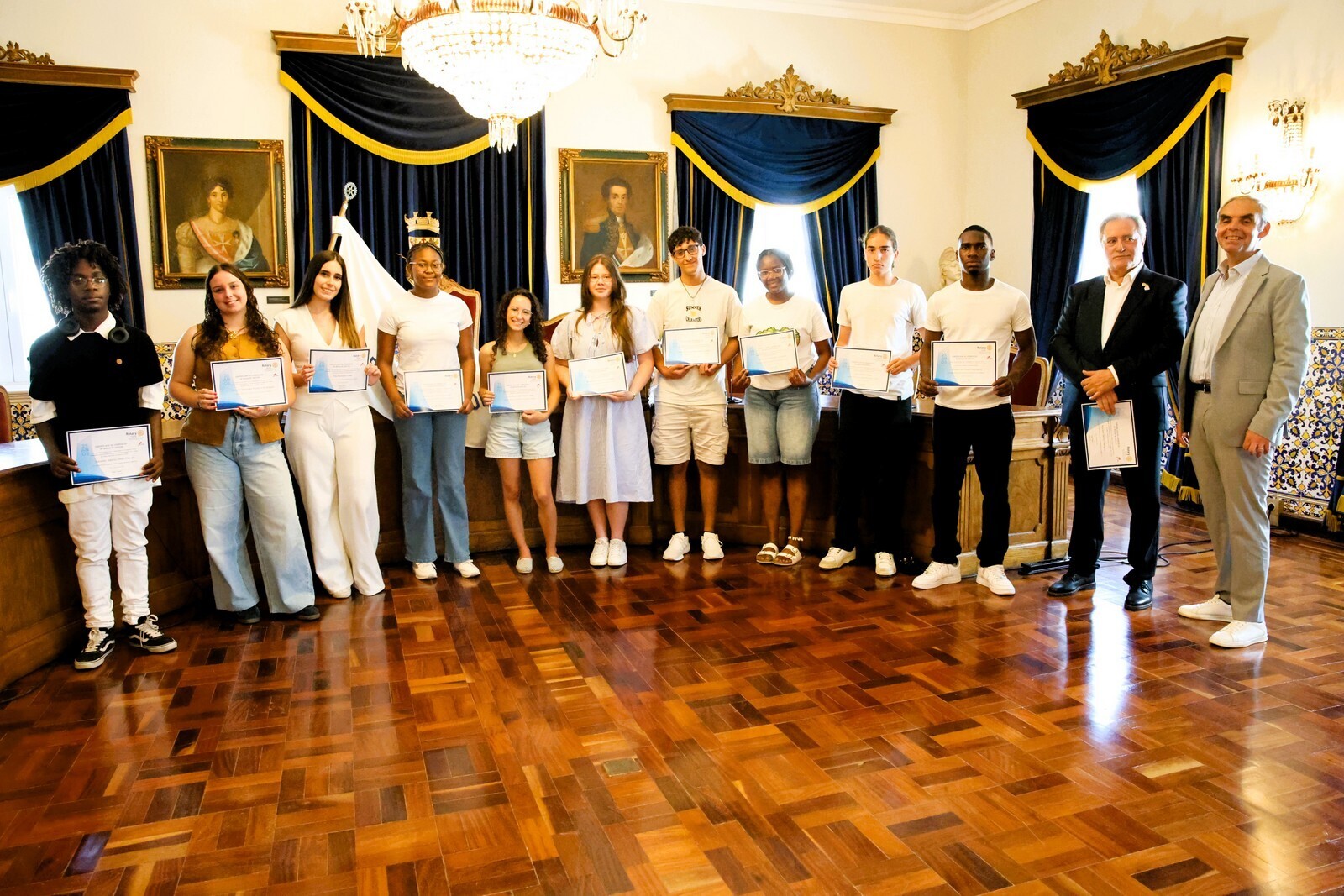 Autarquia atribui bolsas a seis estudantes de escolas do concelho