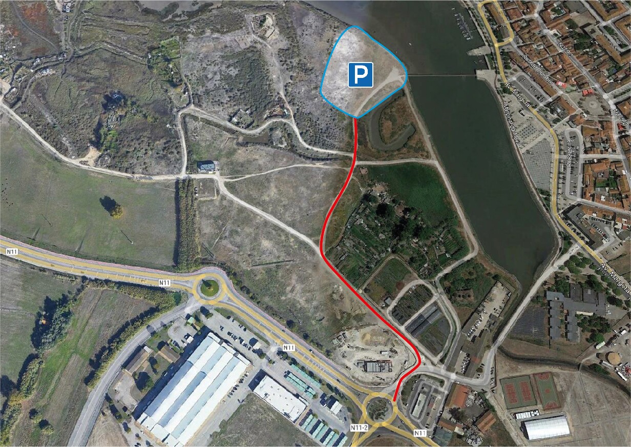 Largo da Caldeira &ndash; Entrada pela rotunda do Burger King